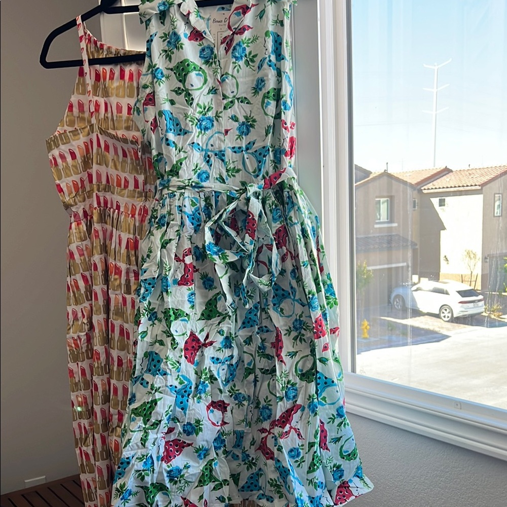 Floral Sleeveless Dress with Belt BERNIE DEXTER